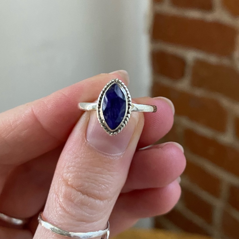 NWT Blue Kyanite sterling silver ring size 8